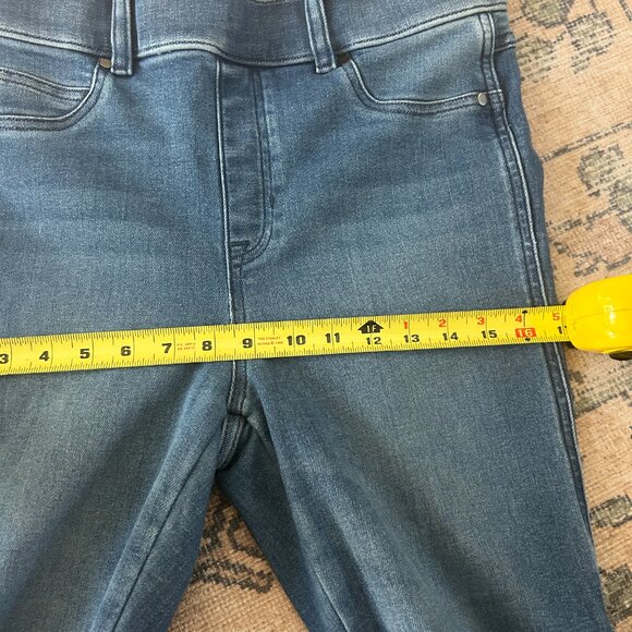 Spanx size M Two Toned Flare Jeans Mixed Indigo Wash Regular Length EUC worn 1X - Picture 4 of 12